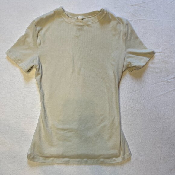 Skims Cream Fitted Tee Short Sleeve XSmall Style 158973 Fits Everybody T-Shirt - Picture 1 of 7